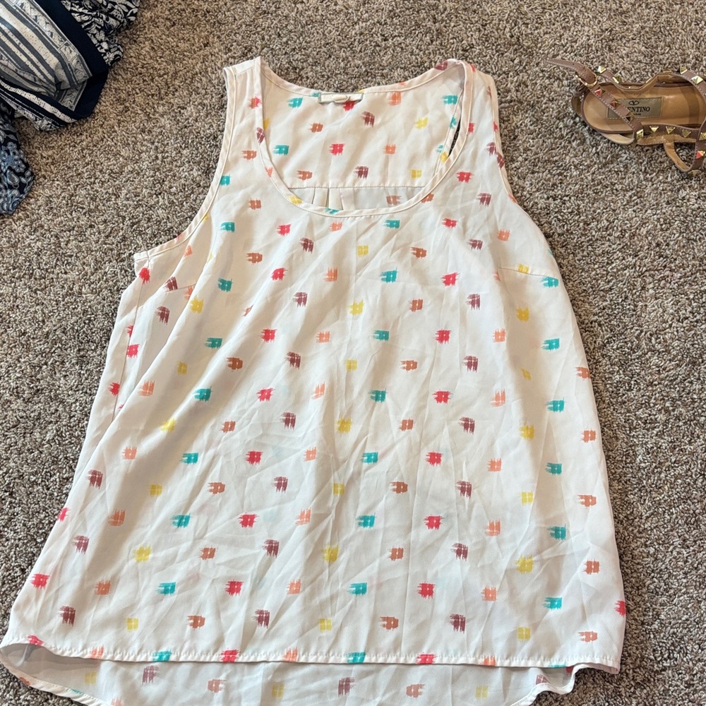 Pleione White Tank Top with Multicolor Pattern